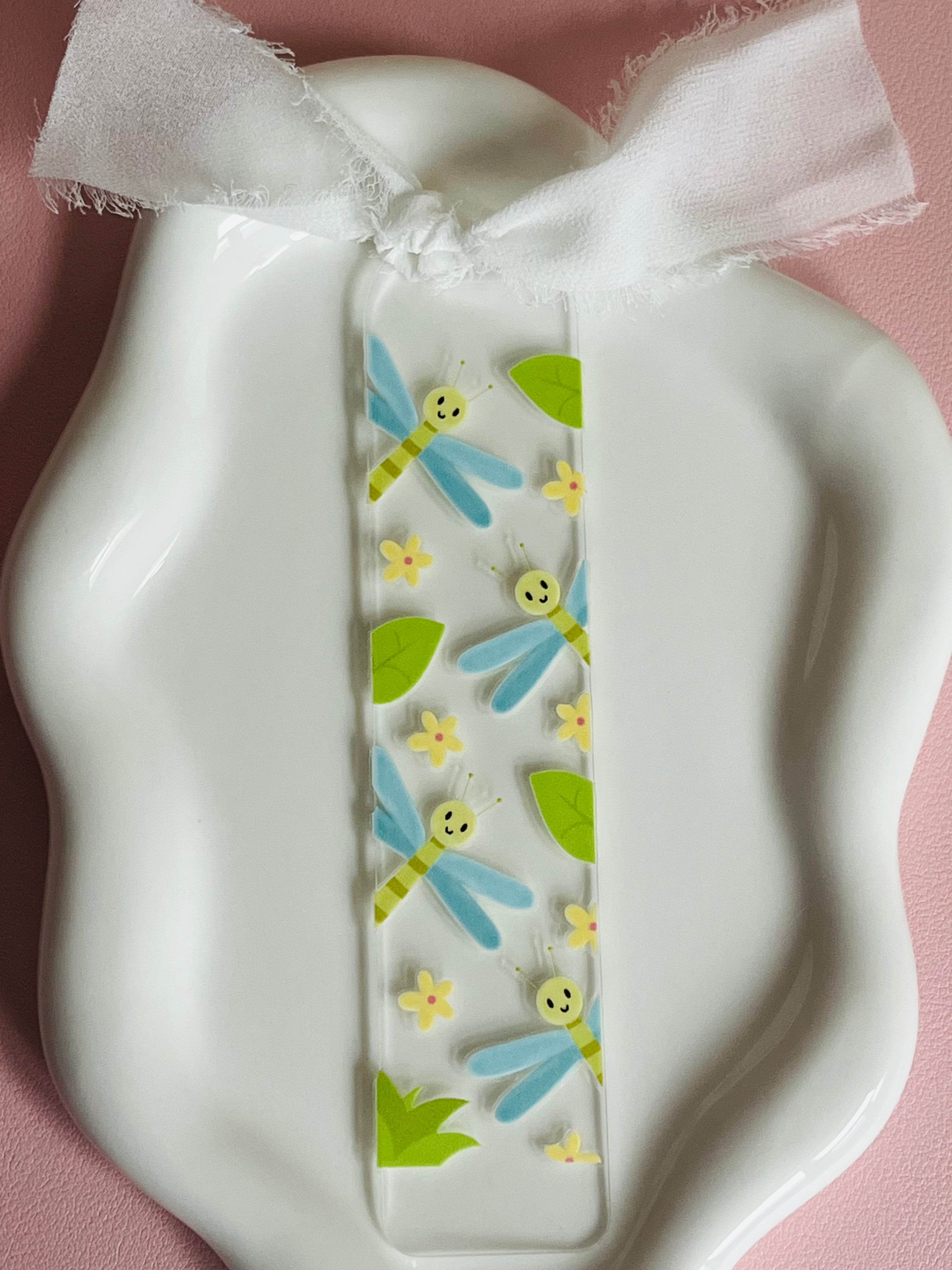 Dragonfly Pattern Bookmark