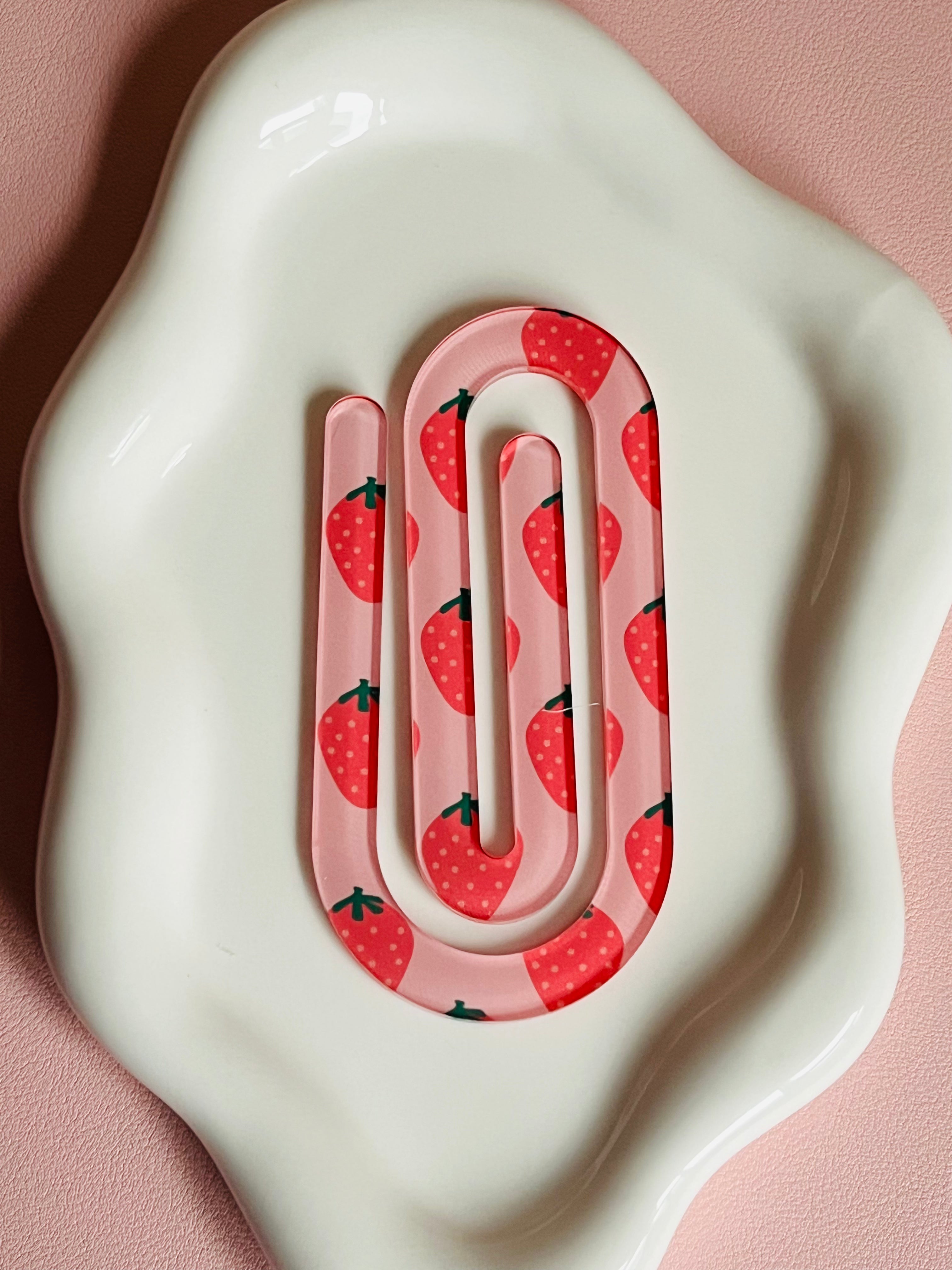 Strawberry PaperClip Bookmark